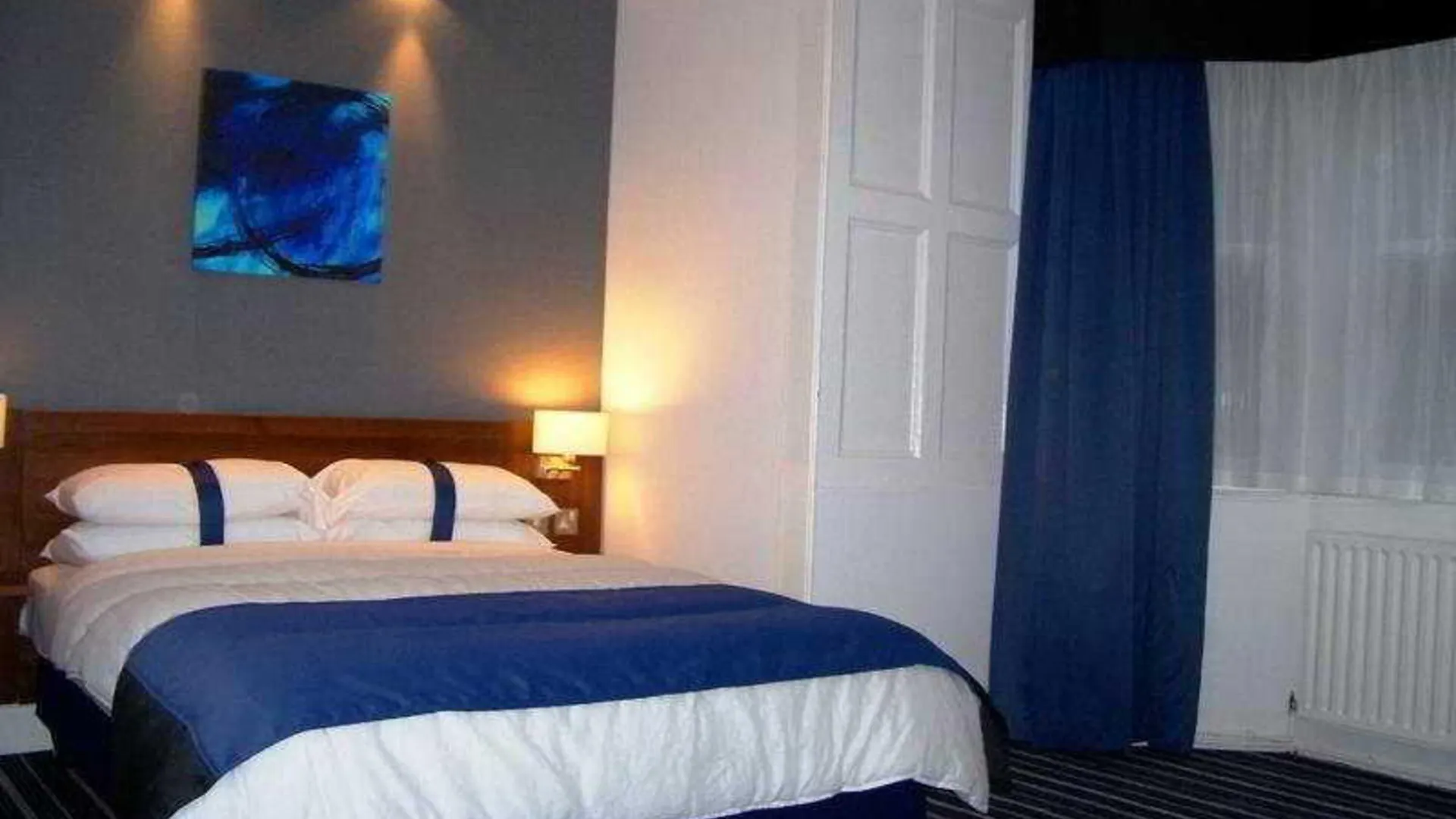 Piries Hotel Edinburgh