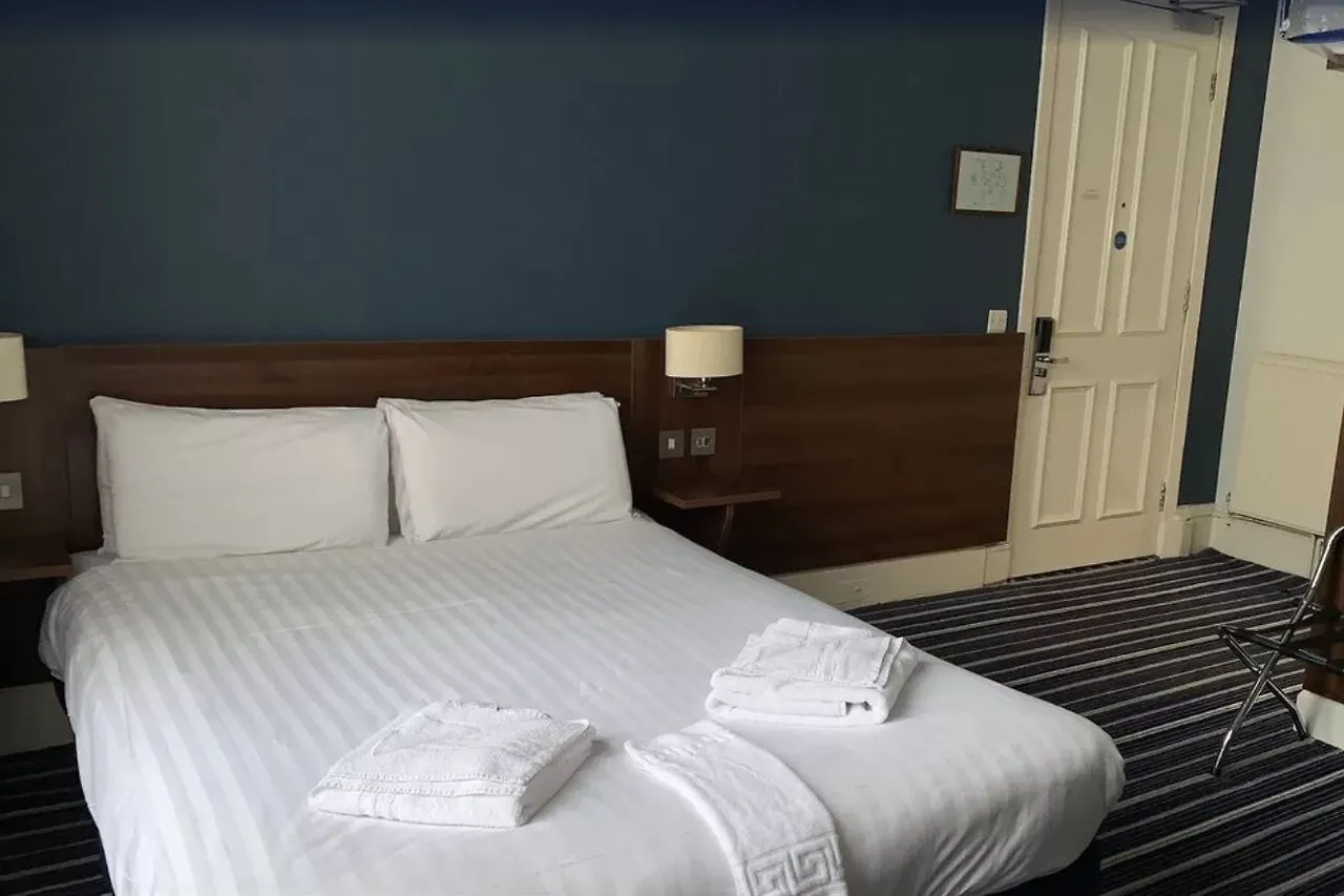 Piries Hotel Edinburgh